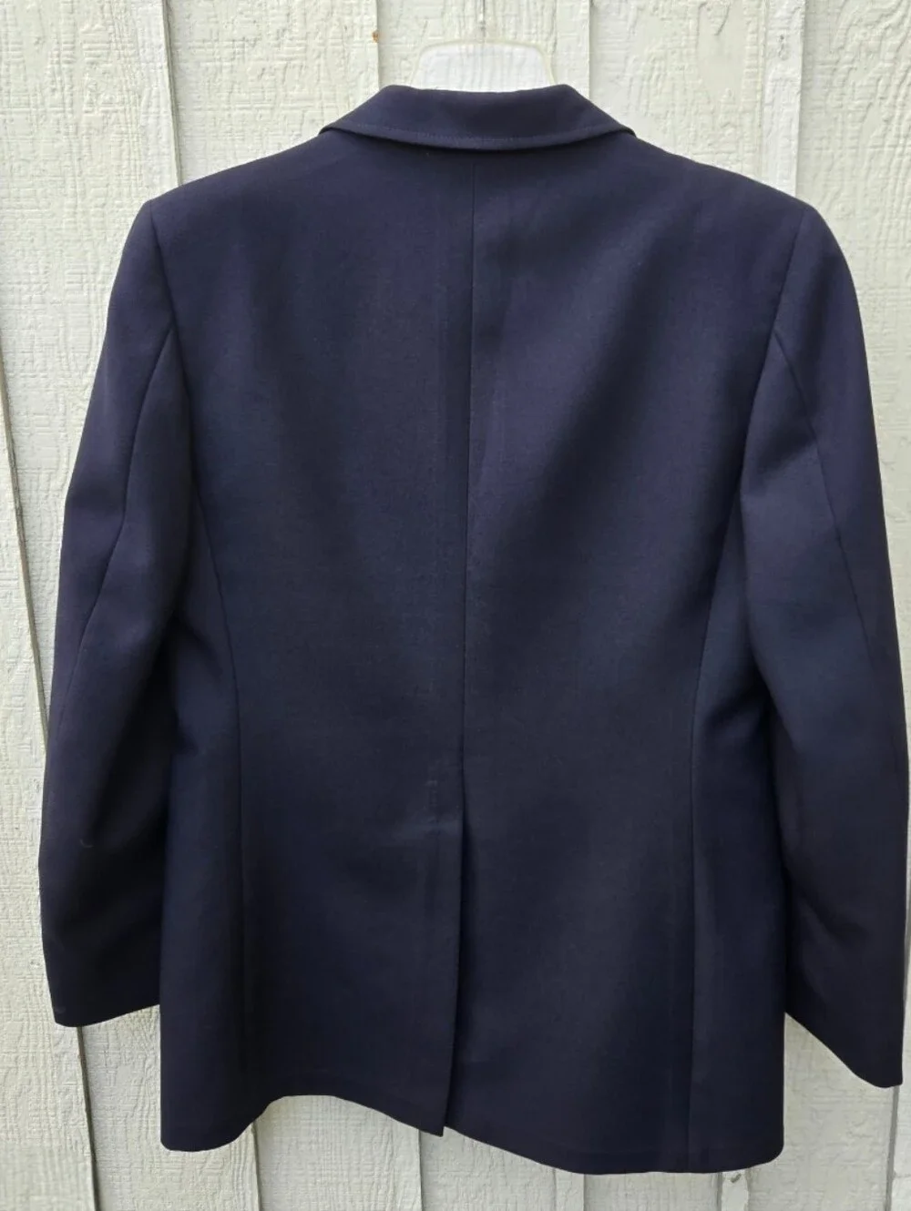 Vintage Town & Country by Anderson-Little Navy Blue Blazer Gold Crest 42R